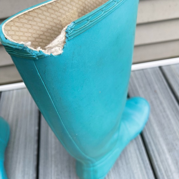 Hunter tall rain boots in Teal - Picture 3 of 4